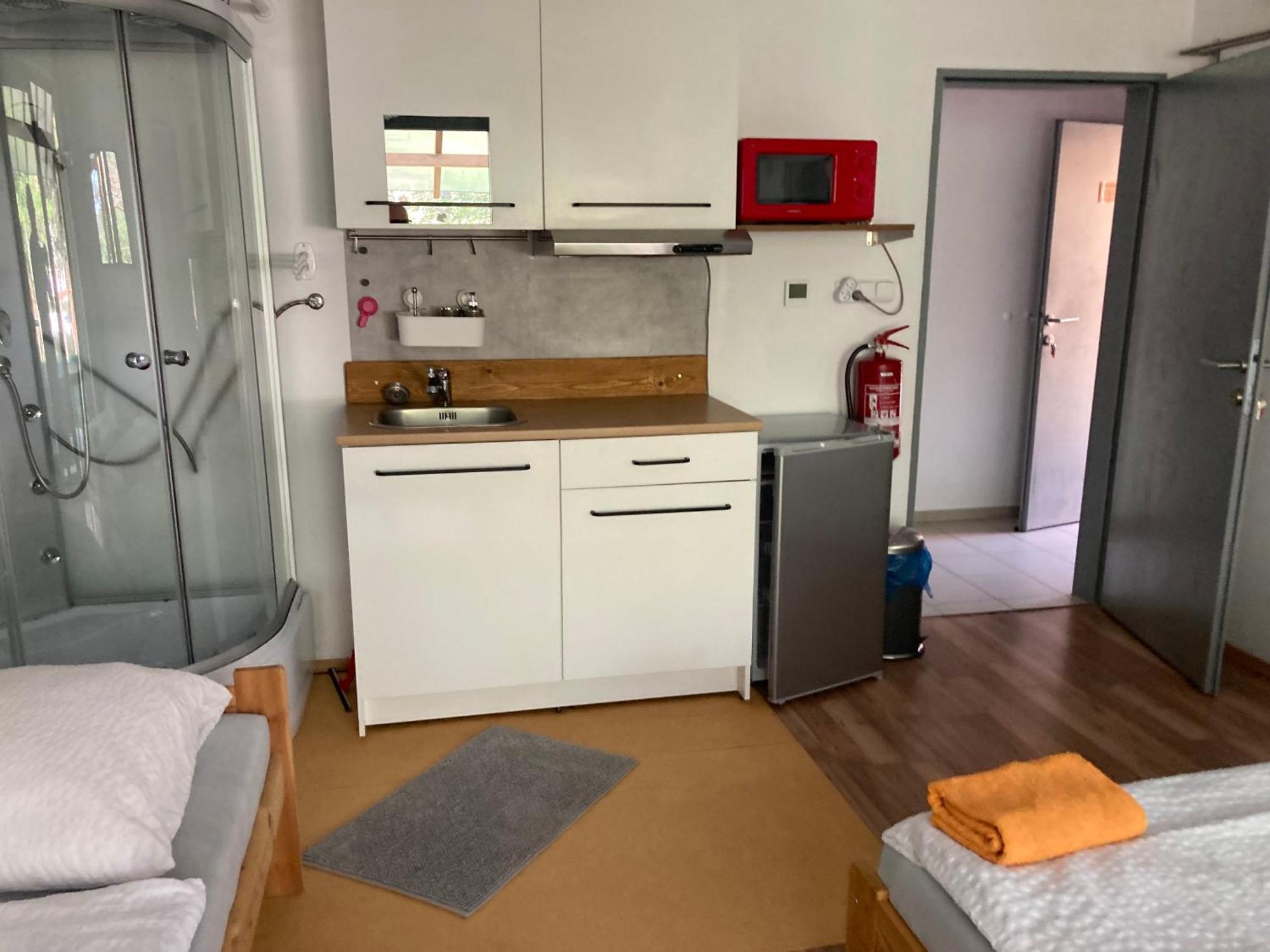 Kuk Racice Apartment Cameră foto